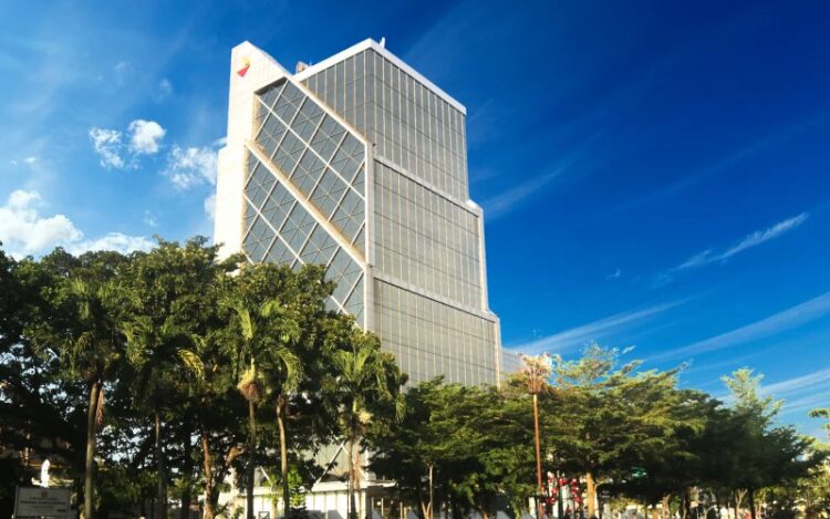 Nasabah-prioritas-BRK-Syariah-750x469