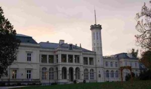 norbert-buduczki-en9mrNBkLO4-unsplash_11zon